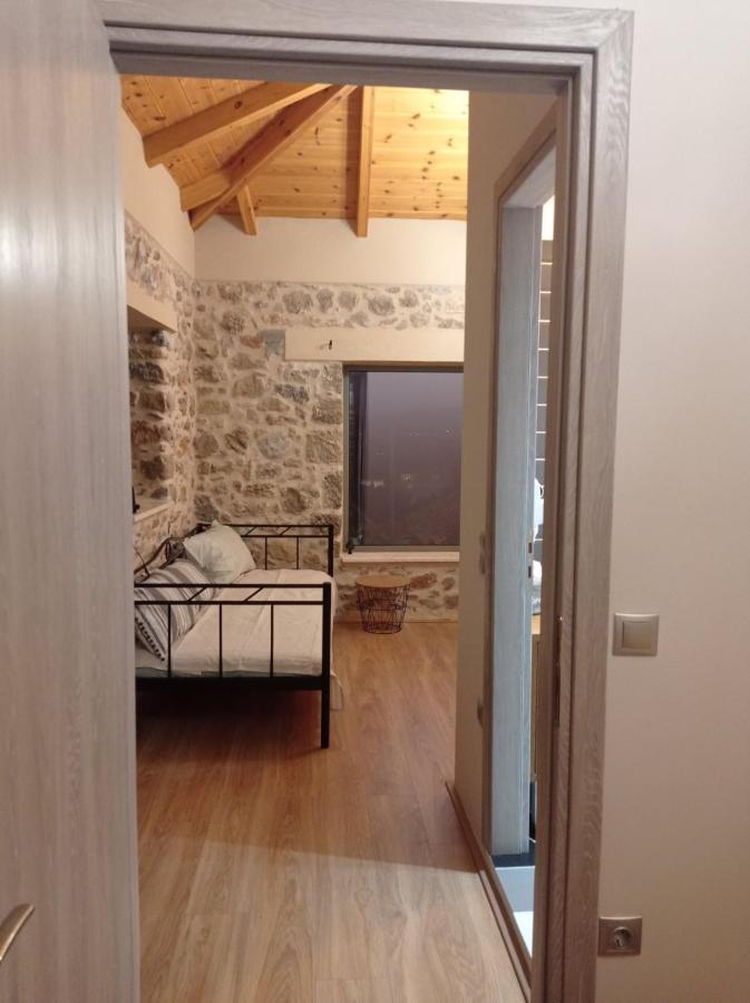 Villa Alonia 卡拉马塔 外观 照片